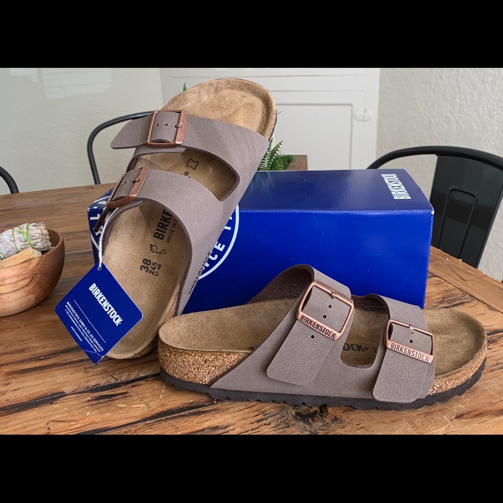 Birkenstock Arizona Mocha size 7